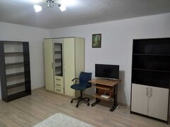 Parc Sebastian garsoniera decomandata